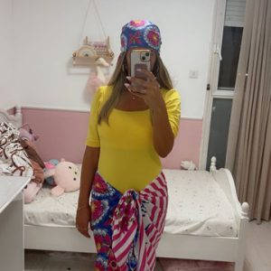 בגד גוף צהוב קצר